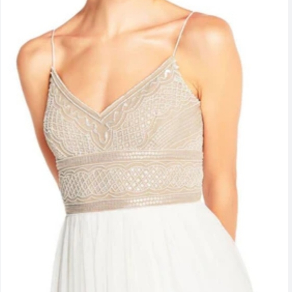 Dress - Picture 5 of 5